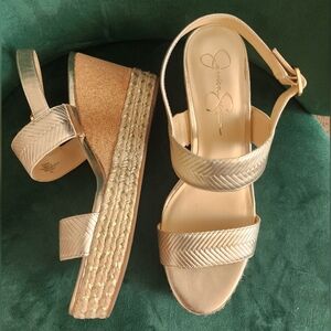 Jessica Simpson Morina Metallic Gold Wedge Sandals 10M